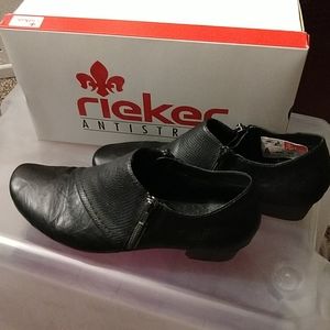 Rieker Antistress Booties